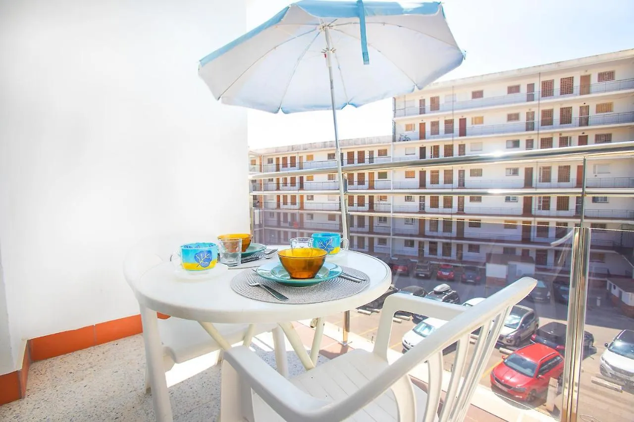 Rnet - Weekend Roses Apartamento